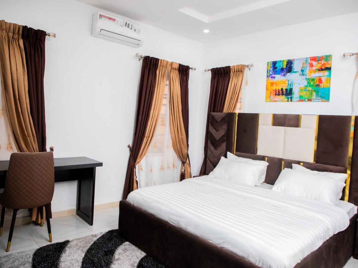 Delight Apartments Лагос Екстериор снимка